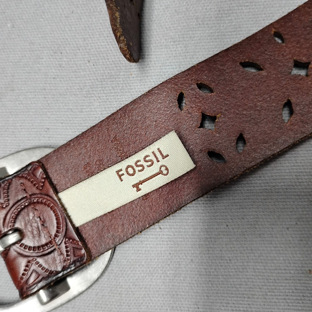 Fossil Womens Brown Leather Floral Tooled Cutout Belt Large BT3869200